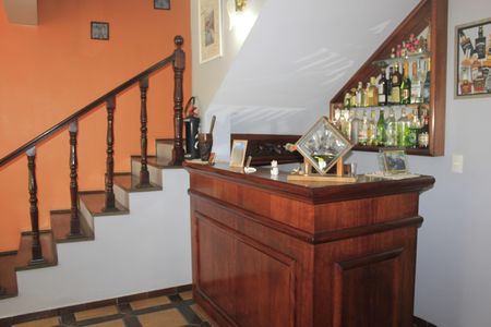 Casa à venda com 180m², 4 quartos e 2 vagasSala 