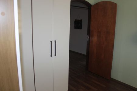 Casa à venda com 180m², 4 quartos e 2 vagasQuarto 4
