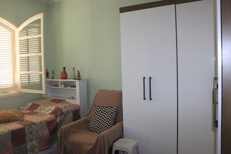 Casa à venda com 180m², 4 quartos e 2 vagasQuarto 4