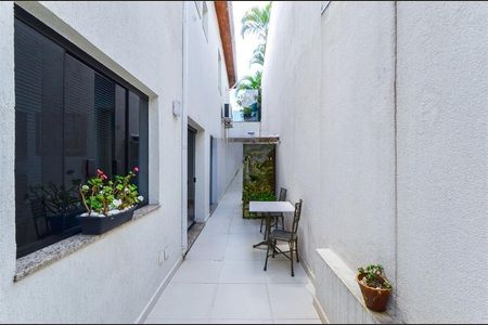 Casa à venda com 264m², 4 quartos e 3 vagas