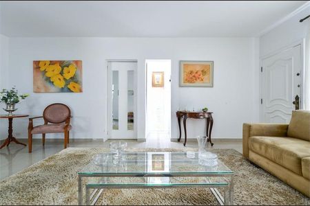 Casa à venda com 264m², 4 quartos e 3 vagas