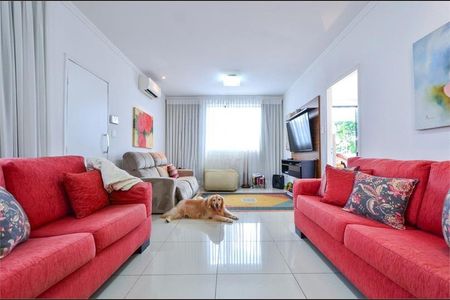 Casa à venda com 4 quartos, 264m² em Pinheiros, São Paulo