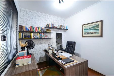 Casa à venda com 264m², 4 quartos e 3 vagas