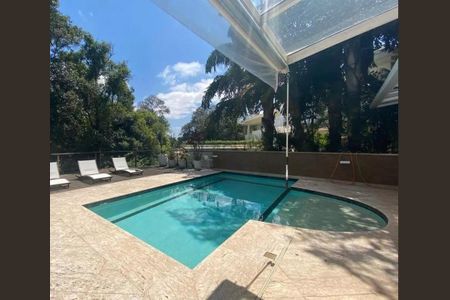 Casa de condomínio à venda com 610m², 4 quartos e 4 vagas