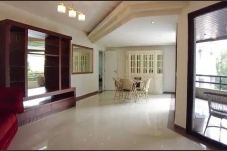 Apartamento à venda com 227m², 5 quartos e 3 vagas