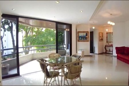 Apartamento à venda com 227m², 5 quartos e 3 vagas