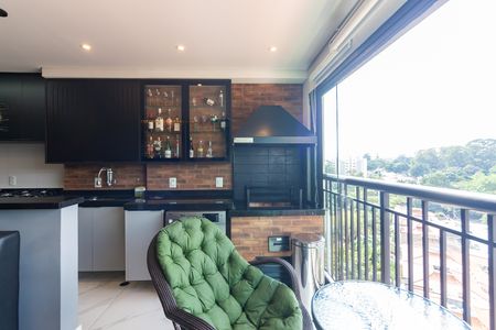 Apartamento à venda com 62m², 2 quartos e 1 vaga Apartamento à venda com 62m², 2 quartos e 1 vagaVaranda gourmet