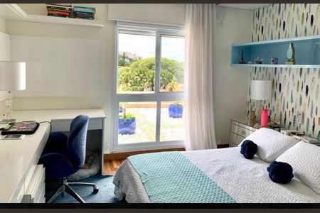 Casa à venda com 3 quartos, 450m² em Pacaembu, São Paulo