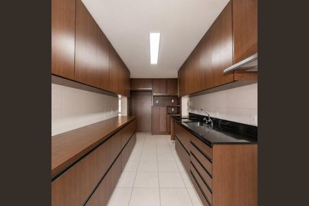 Apartamento à venda com 138m², 2 quartos e 2 vagas