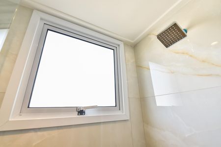 Apartamento para alugar com 56m², 2 quartos e 1 vaga Apartamento para alugar com 56m², 2 quartos e 1 vagaBanheiro da suíte