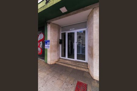 Apartamento para alugar com 75m², 3 quartos e sem vaga Apartamento para alugar com 75m², 3 quartos e sem vagaFachada