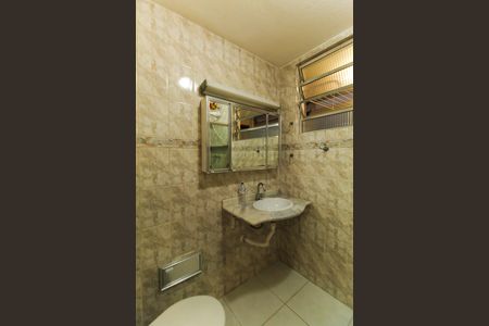 Apartamento para alugar com 75m², 3 quartos e sem vaga Apartamento para alugar com 75m², 3 quartos e sem vagaBanheiro