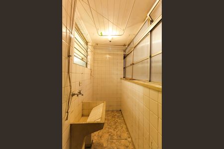 Apartamento para alugar com 75m², 3 quartos e sem vaga Apartamento para alugar com 75m², 3 quartos e sem vagaÁrea de Serviço