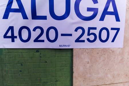 Apartamento para alugar com 75m², 3 quartos e sem vaga Apartamento para alugar com 75m², 3 quartos e sem vagaPlaca