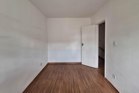 Casa de condomínio à venda com 115m², 3 quartos e 2 vagasQuarto 2
