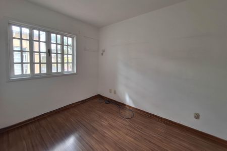 Casa de condomínio à venda com 115m², 3 quartos e 2 vagasQuarto 2