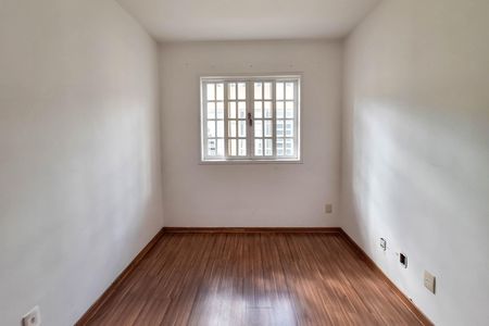 Casa de condomínio à venda com 115m², 3 quartos e 2 vagasQuarto 1