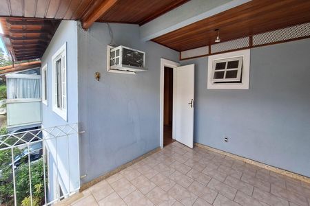 Casa de condomínio à venda com 115m², 3 quartos e 2 vagasVaranda da Suíte 1