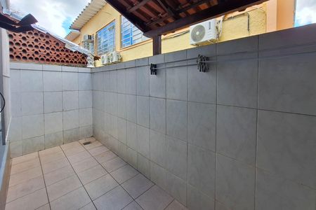 Casa de condomínio à venda com 115m², 3 quartos e 2 vagasÁrea de Serviço