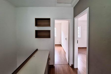 Casa de condomínio à venda com 115m², 3 quartos e 2 vagasCorredor