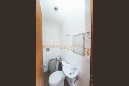 Apartamento para alugar com 130m², 4 quartos e 2 vagasBanheiro de serviço
