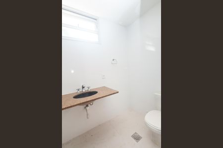 Apartamento para alugar com 130m², 4 quartos e 2 vagasBanheiro suite 