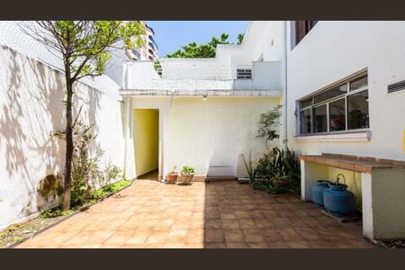 Casa à venda com 248m², 4 quartos e 2 vagas