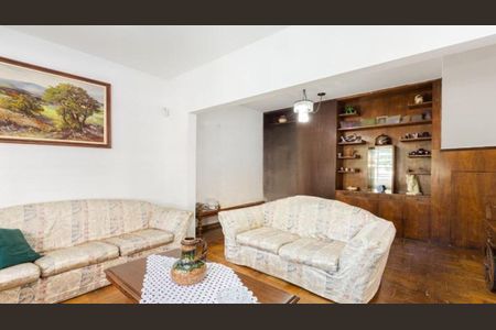 Casa à venda com 248m², 4 quartos e 2 vagas