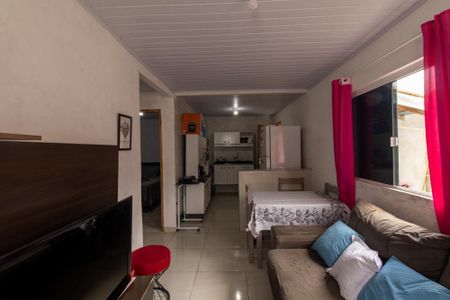 Casa para alugar com 65m², 3 quartos e 1 vagaSala
