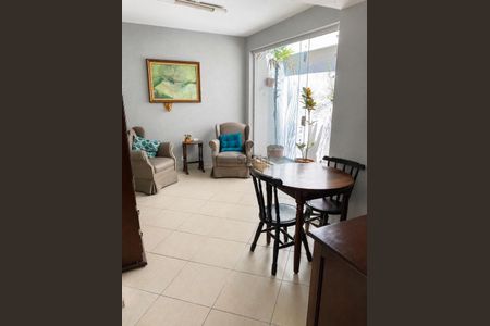 Casa à venda com 2 quartos, 80m² em Penha de França, São Paulo