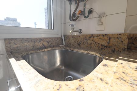 Apartamento à venda com 77m², 2 quartos e 2 vagasÁrea de Serviço