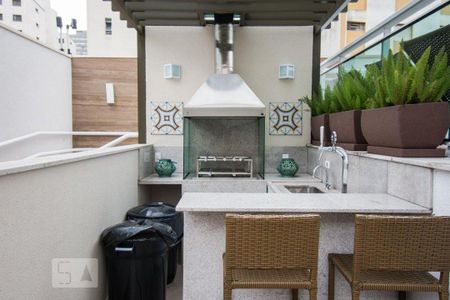 Apartamento à venda com 77m², 2 quartos e 2 vagas Apartamento à venda com 77m², 2 quartos e 2 vagasÁrea comum - Churrasqueira