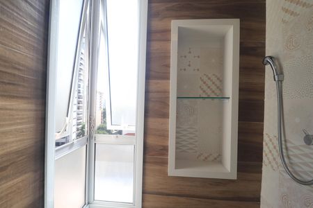 Apartamento à venda com 77m², 2 quartos e 2 vagasBanheiro Quarto 2 Suíte