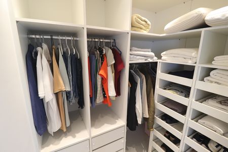 Apartamento à venda com 77m², 2 quartos e 2 vagasCloset Quarto 1 suíte