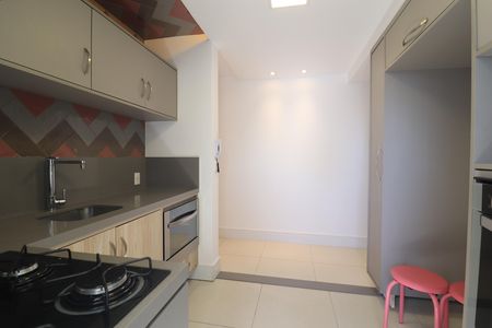 Apartamento à venda com 77m², 2 quartos e 2 vagasCozinha