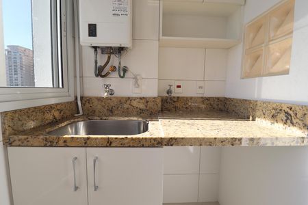 Apartamento à venda com 77m², 2 quartos e 2 vagasÁrea de Serviço