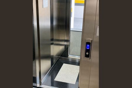 Apartamento à venda com 2 quartos, 55m² em Vila Carrão, São Paulo