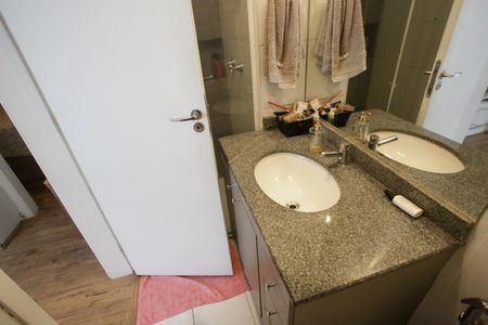 Apartamento à venda com 118m², 3 quartos e 2 vagasBanheiro da Cobertura