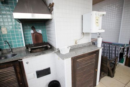 Apartamento à venda com 118m², 3 quartos e 2 vagasChurrasqueira