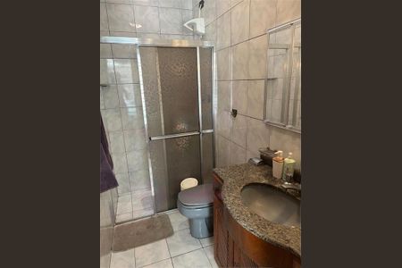 Casa à venda com 4 quartos, 200m² em Chácara Inglesa, São Paulo