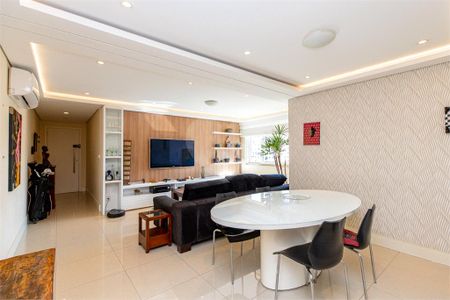 Apartamento à venda com 110m², 3 quartos e 1 vaga