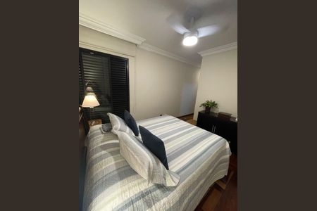 Apartamento à venda com 178m², 3 quartos e 3 vagasQuarto