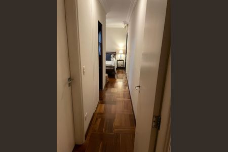Apartamento à venda com 178m², 3 quartos e 3 vagasCorredor