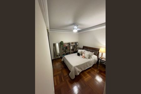 Apartamento à venda com 178m², 3 quartos e 3 vagasQuarto