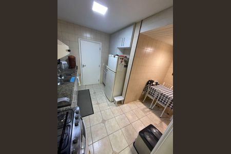 Apartamento à venda com 178m², 3 quartos e 3 vagasCozinha