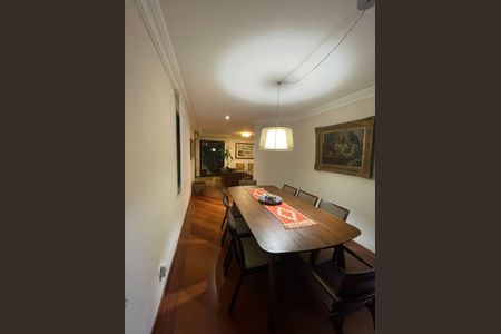 Apartamento à venda com 178m², 3 quartos e 3 vagasSala
