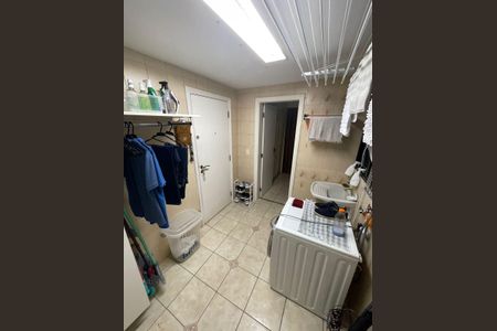 Apartamento à venda com 178m², 3 quartos e 3 vagasÁrea de serviço