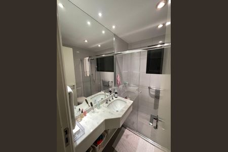 Apartamento à venda com 178m², 3 quartos e 3 vagasBanheiro