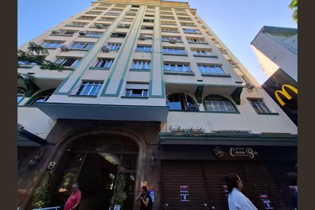 Apartamento para alugar com 40m², 1 quarto e sem vagaFachada 