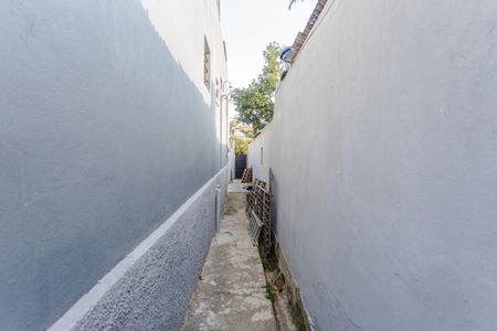 Studio para alugar com 50m², 1 quarto e sem vaga Studio para alugar com 50m², 1 quarto e sem vagaHall de entrada